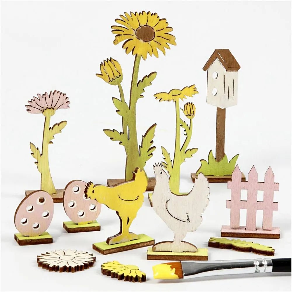 Plywood Marguerites Easter Chickens Self Assembly Figures With Foot 15.5cm x 17cm Craft