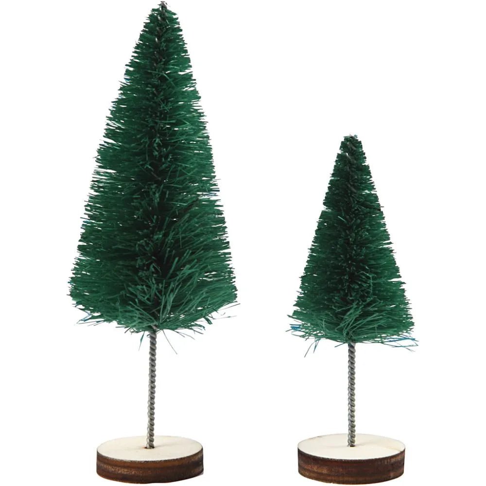 5 x Christmas Trees Spruce Wooden Stand Green 2 Assorted Sizes Decoration