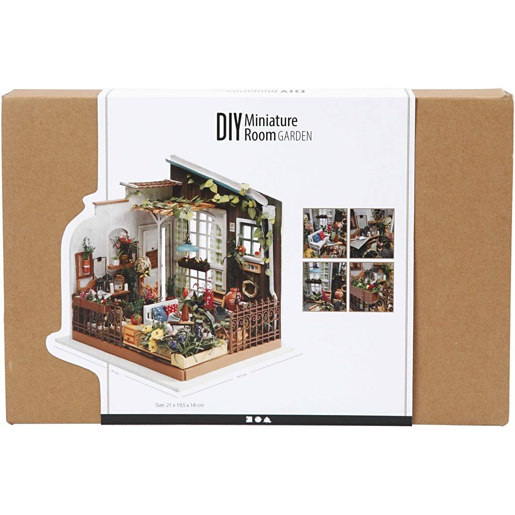 DIY Miniature Room Garden 21x19.5cm - Wooden Parts Dried Flowers Fabric Paper