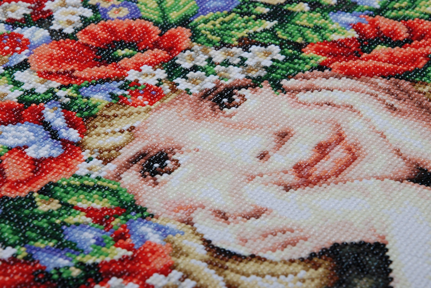 Lanarte Diamond Painting Needlecraft Kit Poylester Canvas Children Crafts 47x40 cm - Girl With Flowers - Home - Crafts