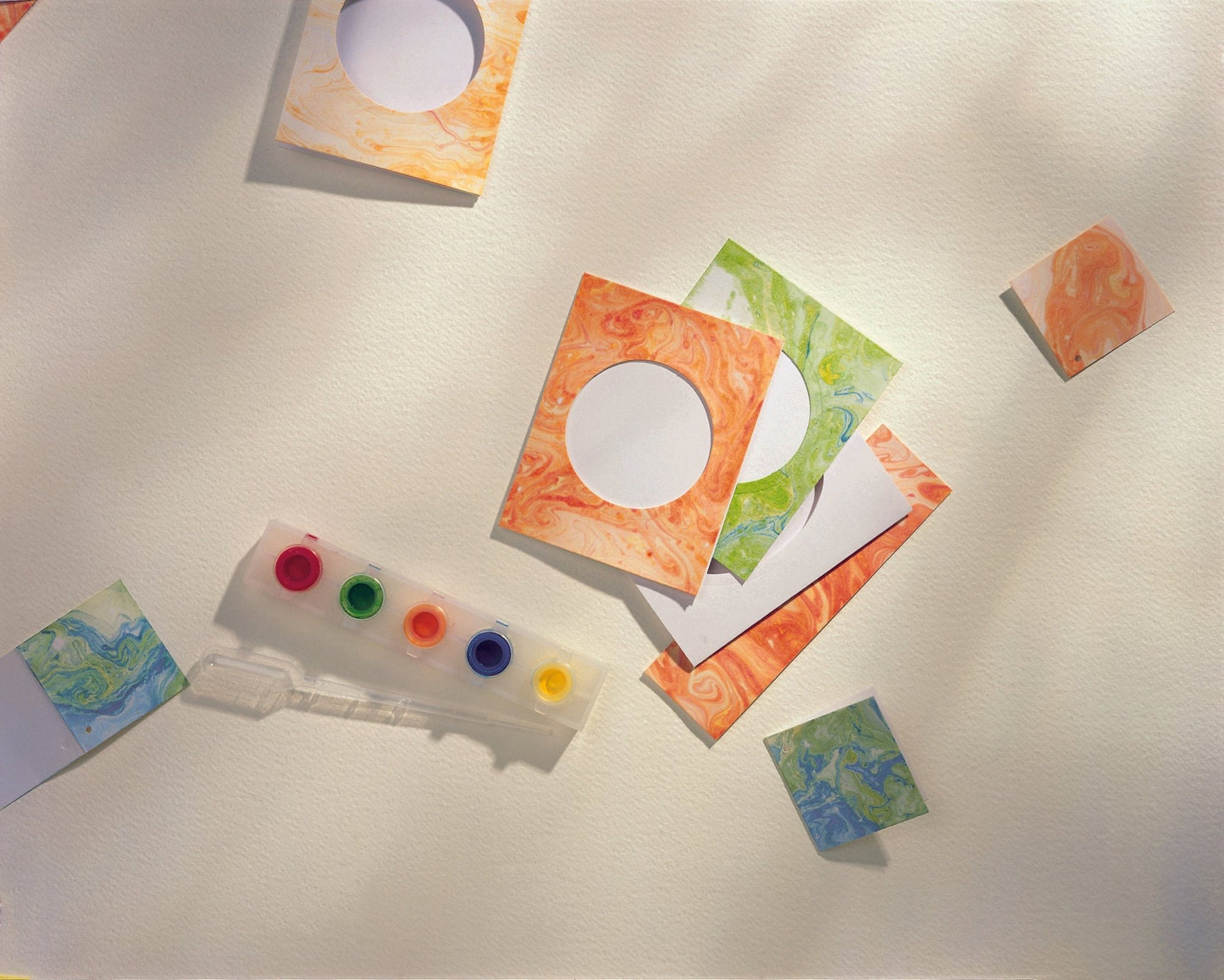 Marbling Craft Kit | Instructions Marbling Inks Tray Pipette Photo Mounts Gift Tags Bookmarks