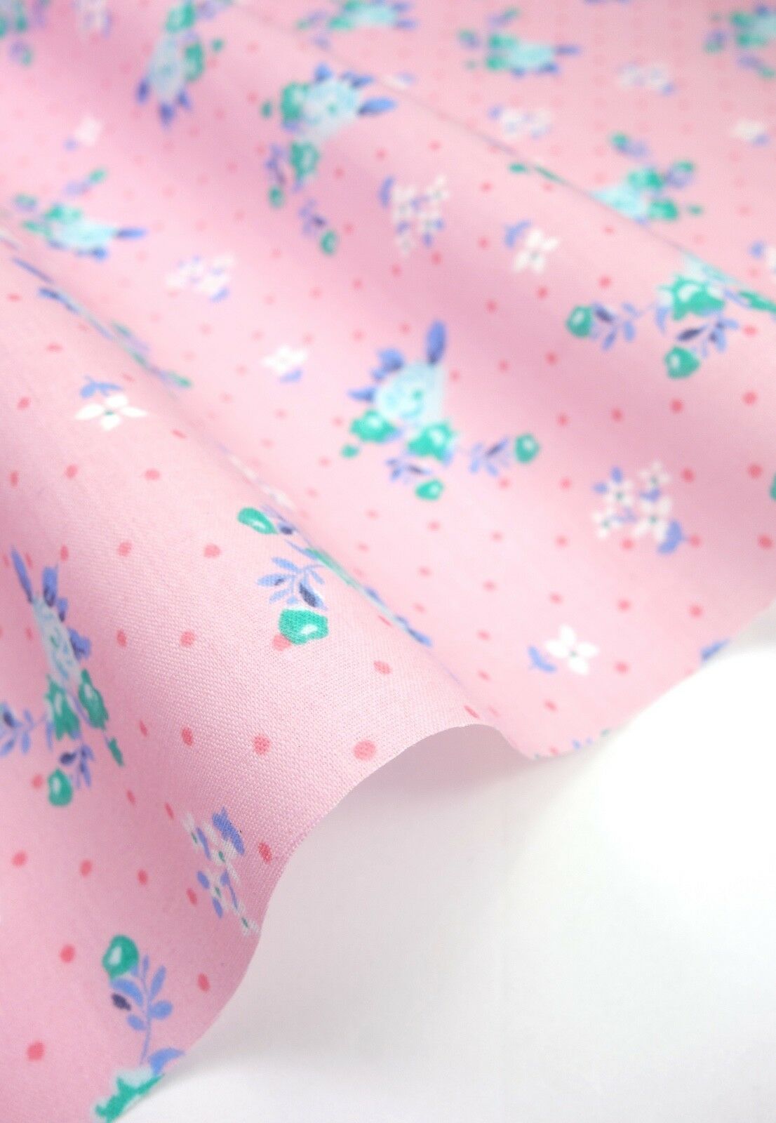 Milly Pink Shabby Chic Polycotton Floral Fabric Select Size - Home - Crafts