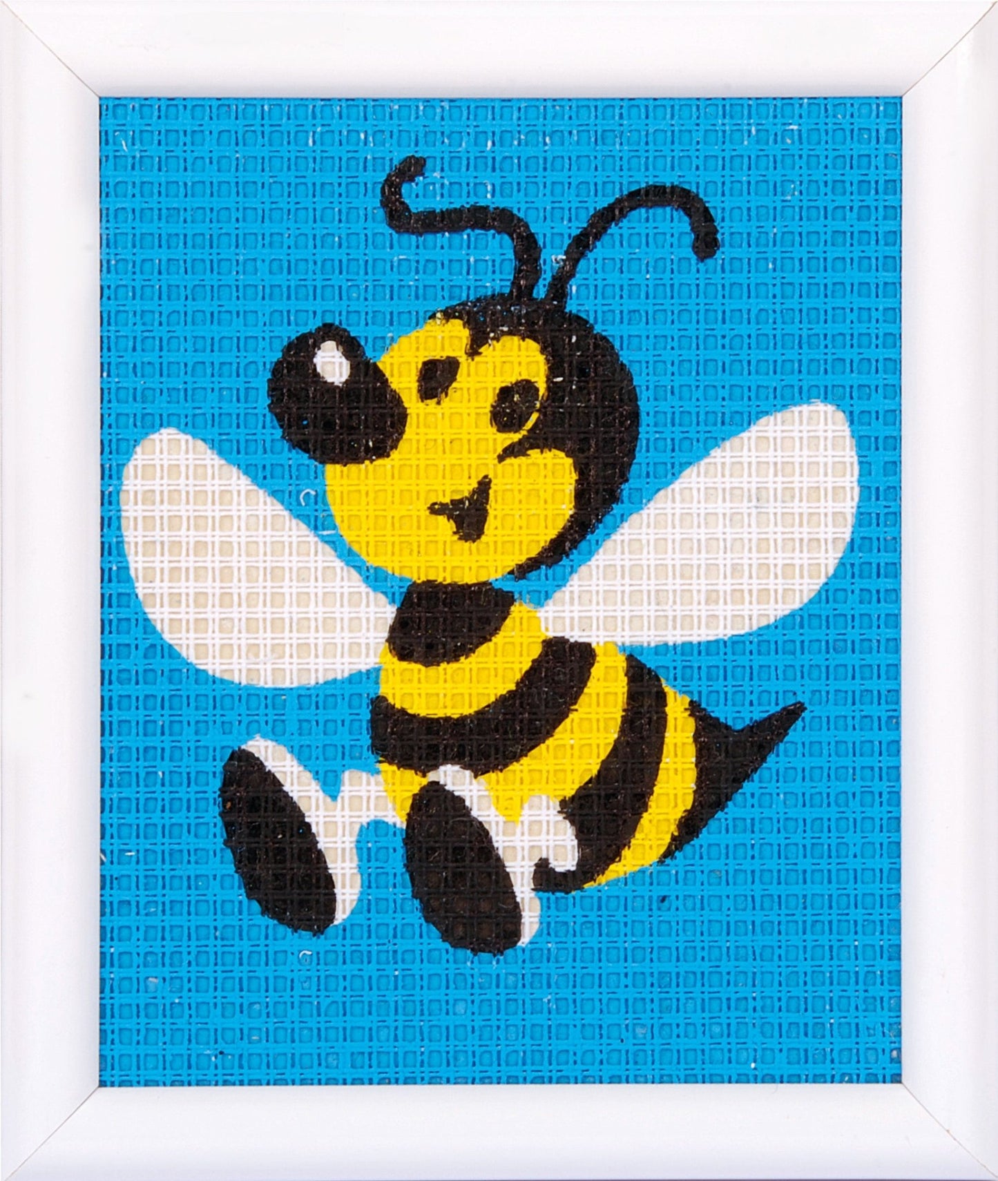 Vervaco Needlepoint Tapestry Canvas Kit Needlecraft 12.5x16cm - Bee - Home - Crafts