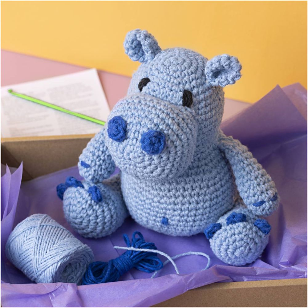 Beginner's Amigurumi Hippo Kit - Eco - Friendly Crochet Craft with Recycled Cotton - Home - Crafts