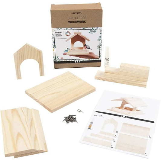 Bird feeding table Pinewood H:12,5cm D:14.5cm W:11.5cm