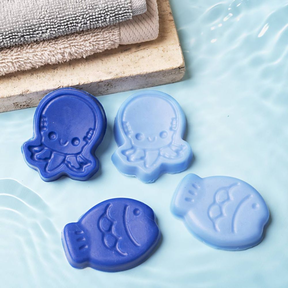 Craft Kit - Soap Making - Sea Animal Soaps in Blue with Organza Bag - Home - Crafts