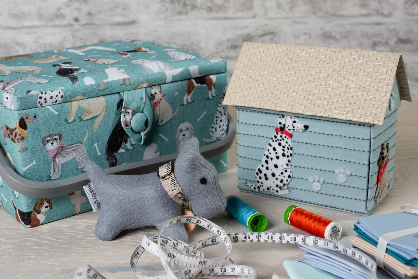 Dog Kennel Sewing Kit - Victorian Appliqué Design with Essential Tools - Home - Crafts