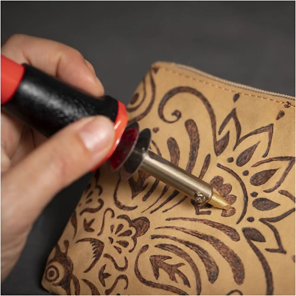 Light Brown Faux Leather Paper Clutch Hand Bag With Gold Zipper Removable Strap