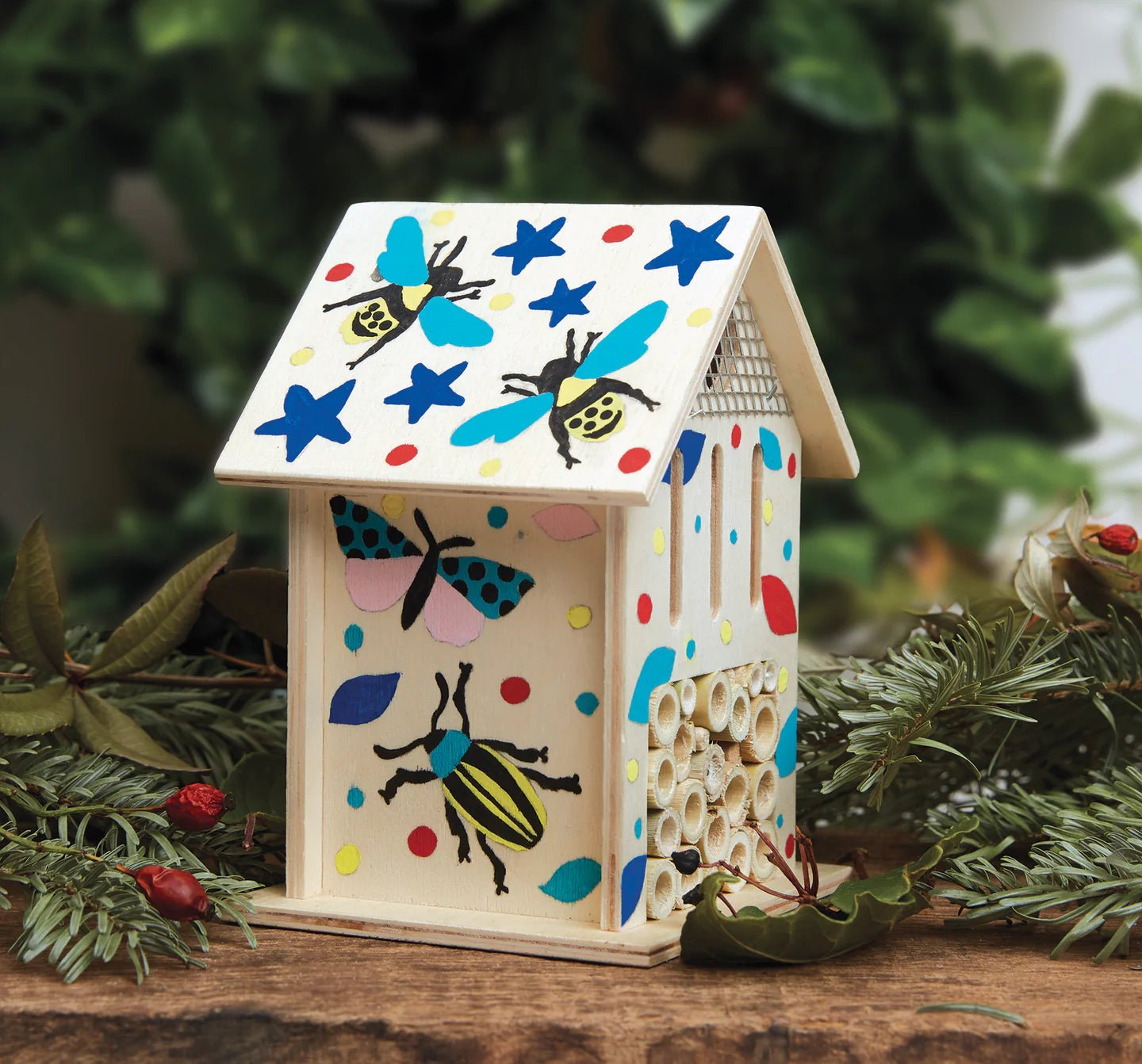 RHS The Royal Horticultural Society Paint Your Own Set With 5 Paints, Brush, Varnish & Instructions, Bug Hotel, White, Includes Paints, Brush & Guide, Blank Bug Hotel With Outlines