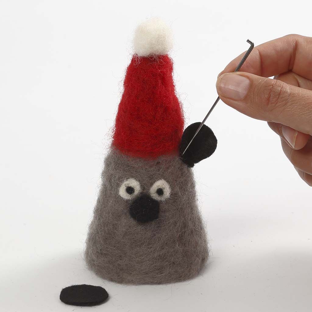 Needle-Felt Christmas Figures on Polystyrene Cones