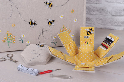 Victorian Hexagon Sewing Kit - Bee Appliqué Design with Essential Tools - Home - Crafts