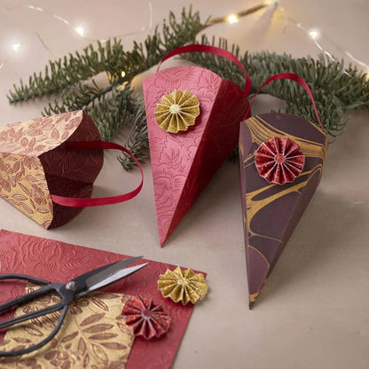 6 x Gold Glitter Paper Rosettes Self Adhesive 2 Assorted Sizes Christmas Decor
