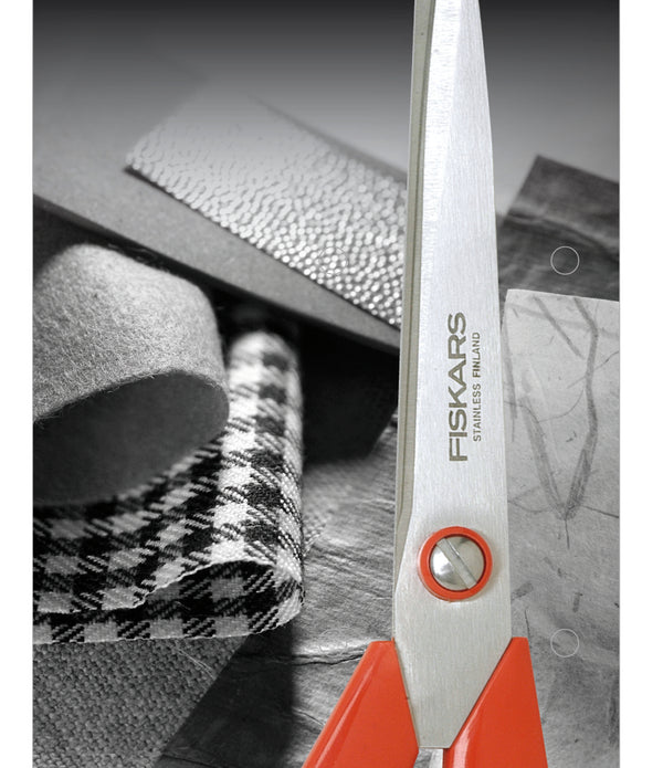 F9850  - Fiskars General Purpose Scissor Left Handed 21 cm - Hobby & Crafts