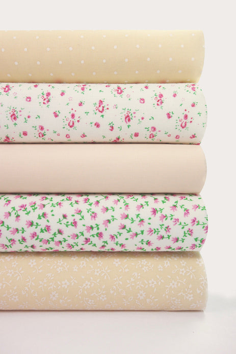 Fabric Bundles Fat Quarters Polycotton Material Florals Spots Plain Craft - PEACH