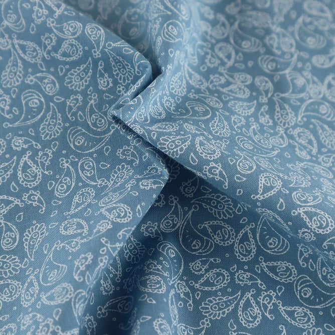 Pretty Paisley Wedgewood Blue Shabby Chic Polycotton Floral Fabric