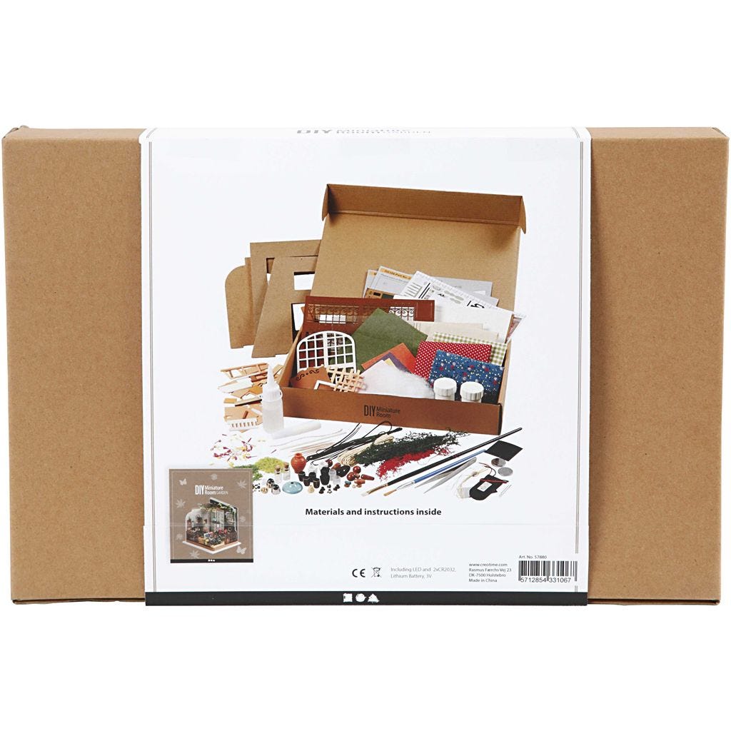 DIY Miniature Room Garden 21x19.5cm | Wooden Parts Dried Flowers Fabric Paper