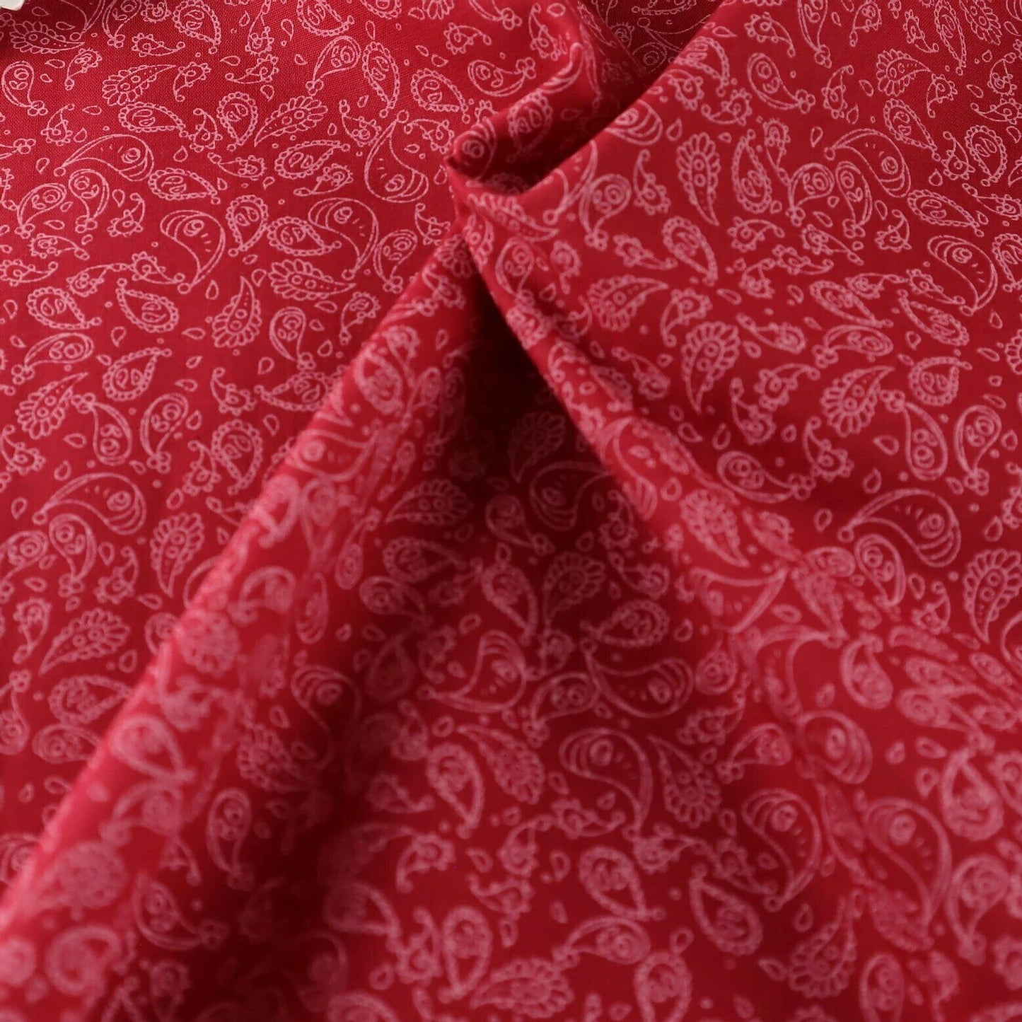 Pretty Paisley Cherry Shabby Chic Polycotton Floral Fabric
