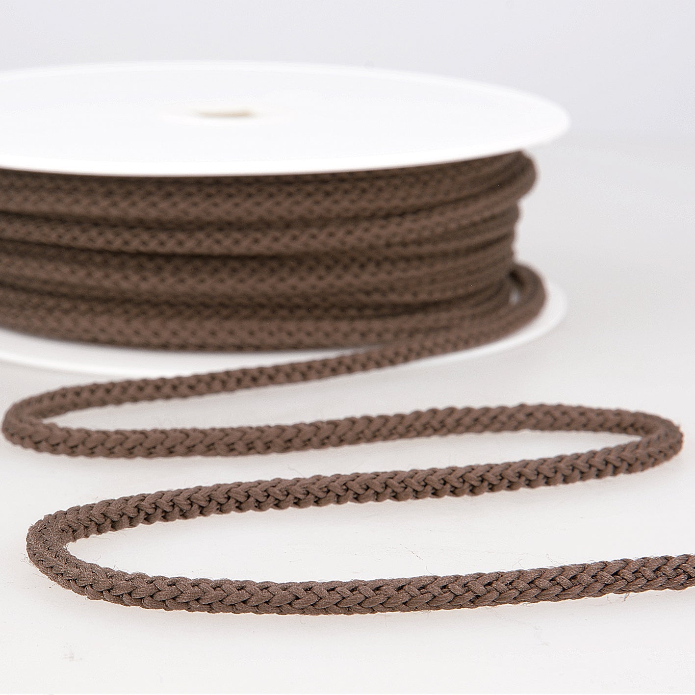 Stephanoise Knitted Cord Macramé Trimmings Crafts 25m x 4.5mm - Select Colour - Home - Crafts