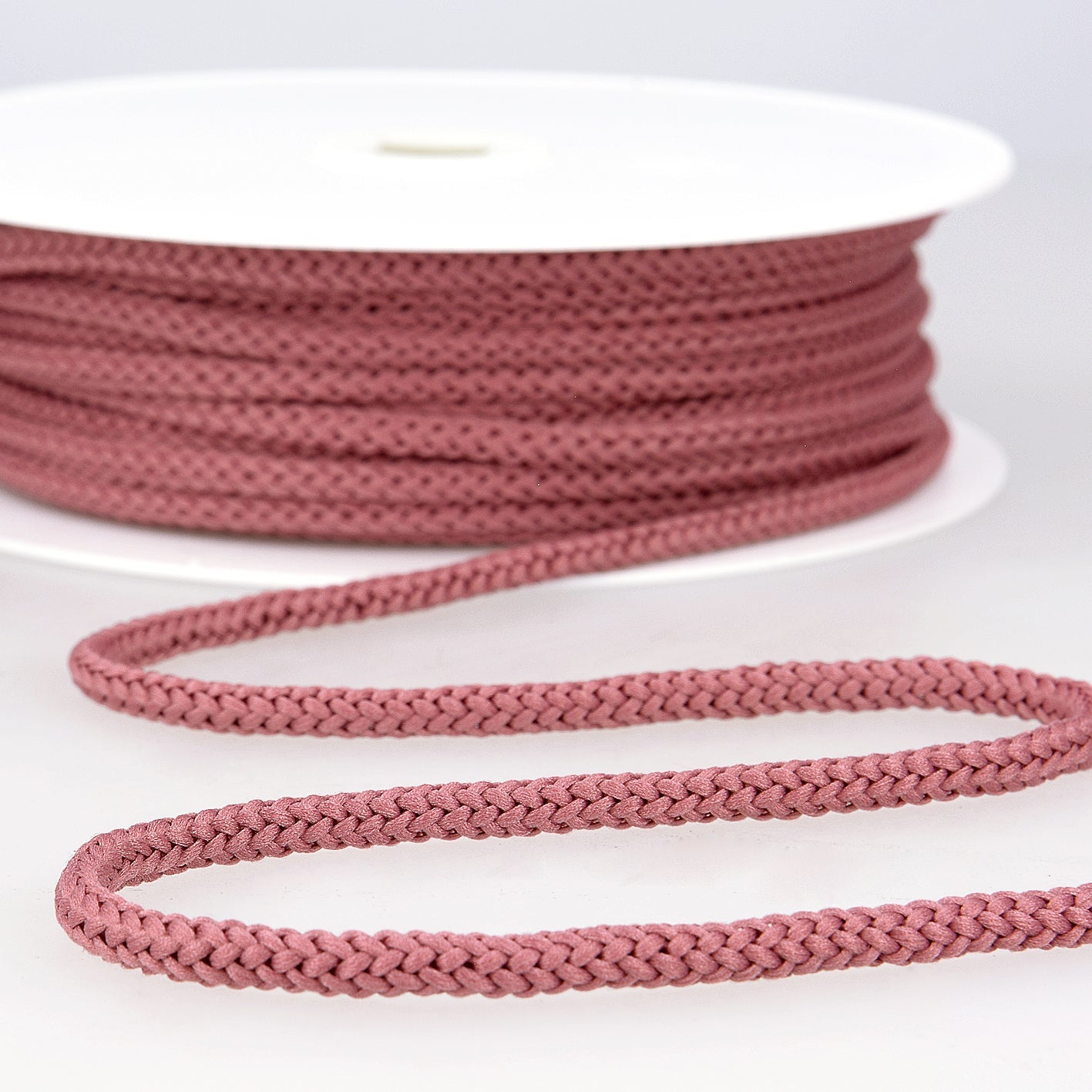 Stephanoise Knitted Cord Macramé Trimmings Crafts 25m x 4.5mm - Select Colour - Home - Crafts