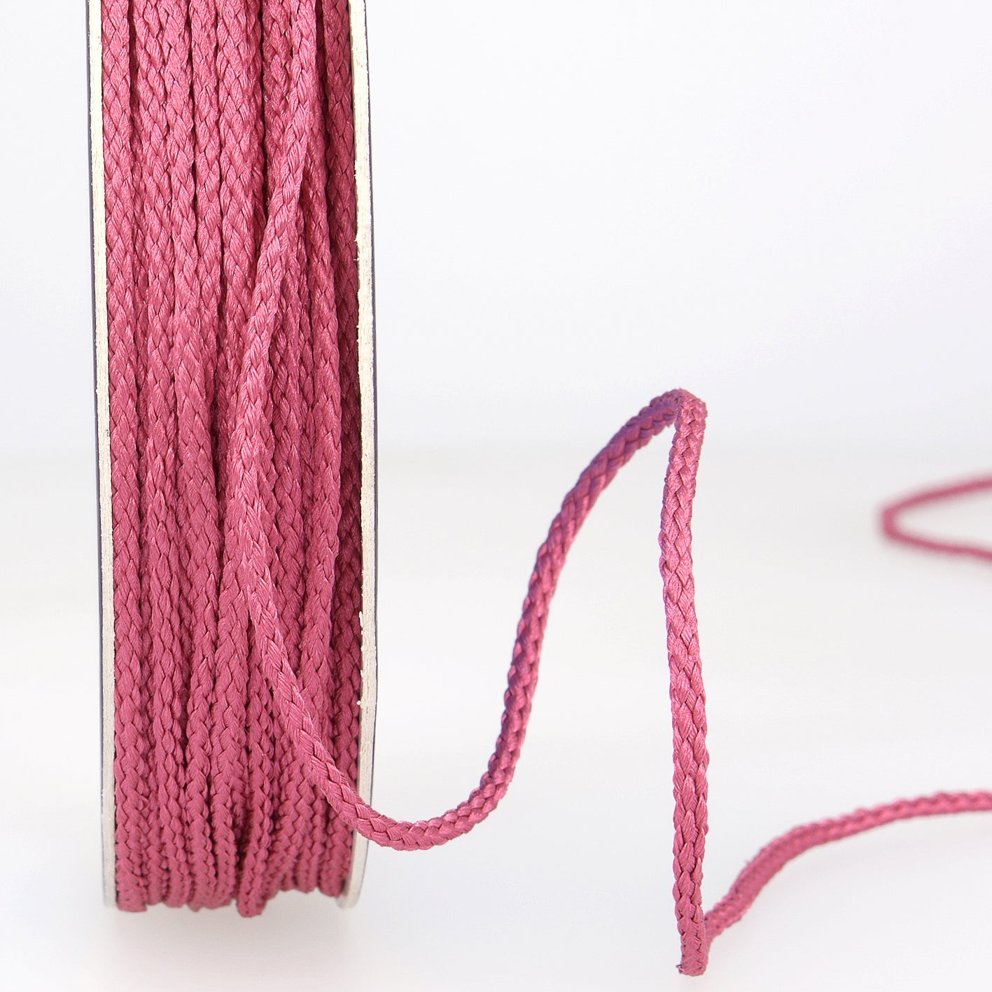 Stephanoise Polyester 30m Cord Macramé Trimmings Crafts 30mm x 3mm - Select Colour - Home - Crafts